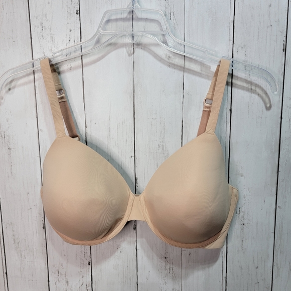 True And Co Body Women's Nude Underwire T-Shirt Bra Style 11310, Size 36DD. - Picture 1 of 7